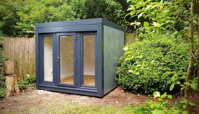 695 8x8 QCB garden office